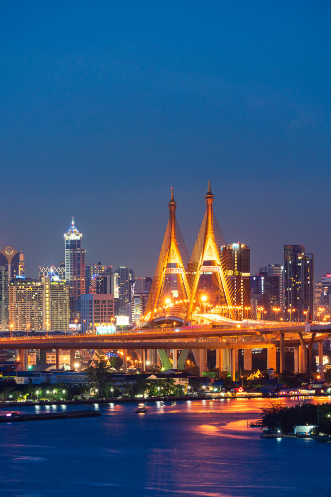 View of bangkok with heavy fog beautiful bhumibol bridge and river landscapes bangkok thailand